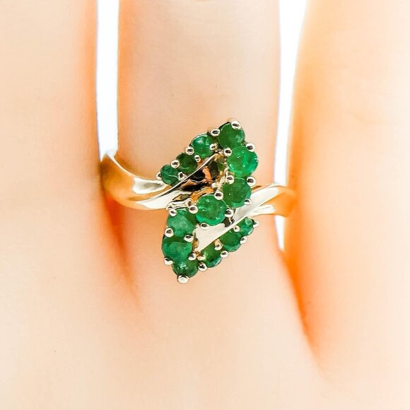 Vintage 10k Yellow Gold Natural Emerald Ring Size 7.5 - Picture 2 of 6
